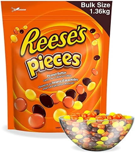 REESE'S Pieces Peanut Butter Bulk Candy, Bulk Candy to Share, Reese's Candy, Bulk Bag, 1.36kg Snack Sized Assorted Candy - Online Exclusive