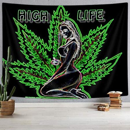 Trippy Weed Small Tapestry, Psychedelic Marijuana Leaf Tapestries for Bedroom Aesthetic, Hippie Green Hemp Leaf Wall Hanging Tapestry Yoga Meditation Black Women Wall Tapestry for Bedroom, 60X40IN